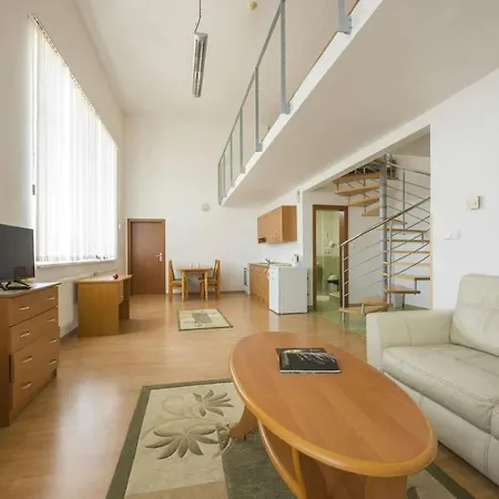 斯珀尔森特露姆酒店 斯维特