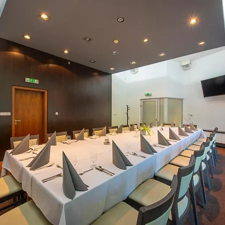 Hotel Spolcentrum Svit