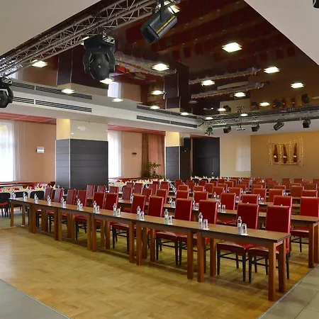 Spolcentrum Hotell Svit