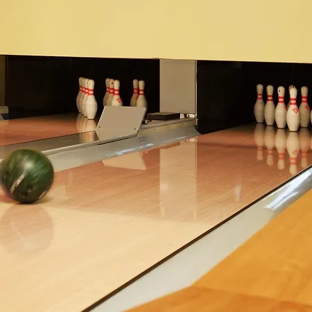 斯珀尔森特露姆酒店 3*