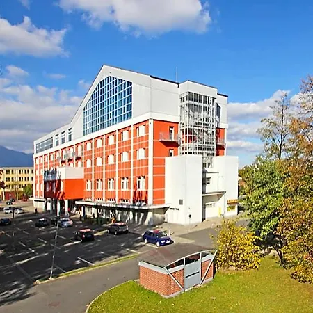 Hotel Spolcentrum 3*