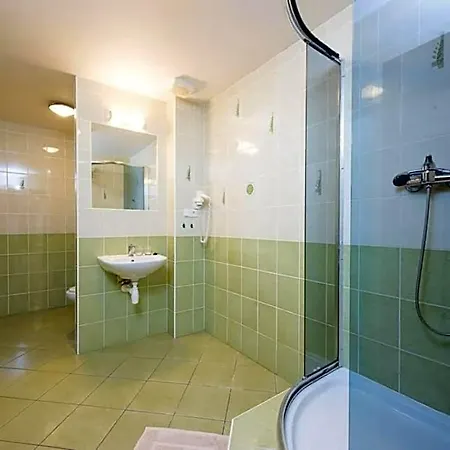 Hotel Spolcentrum 3*