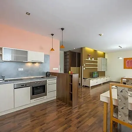 Hotel Spolcentrum 3*