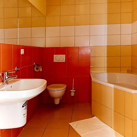 Hotell Spolcentrum 3*