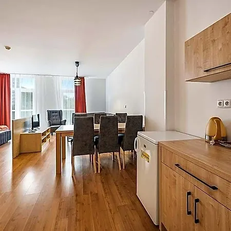 Spolcentrum 3* Szvit