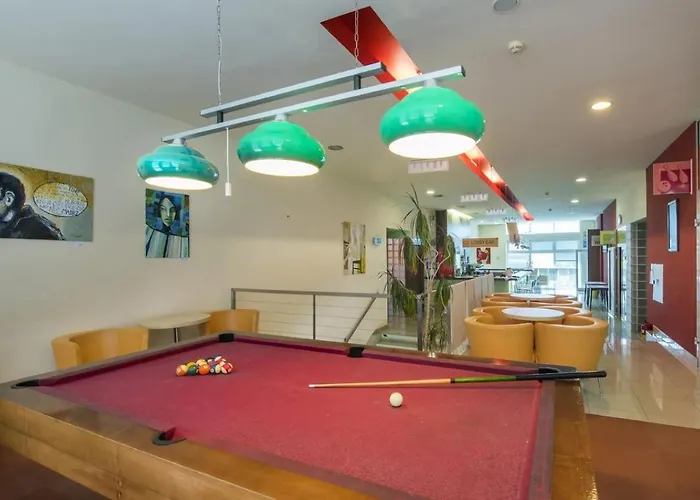 Hotell Spolcentrum 3*